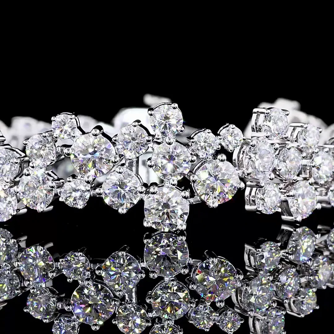 9.74 Cts 14k White Gold Round Shape Special Bracelet - Image 2
