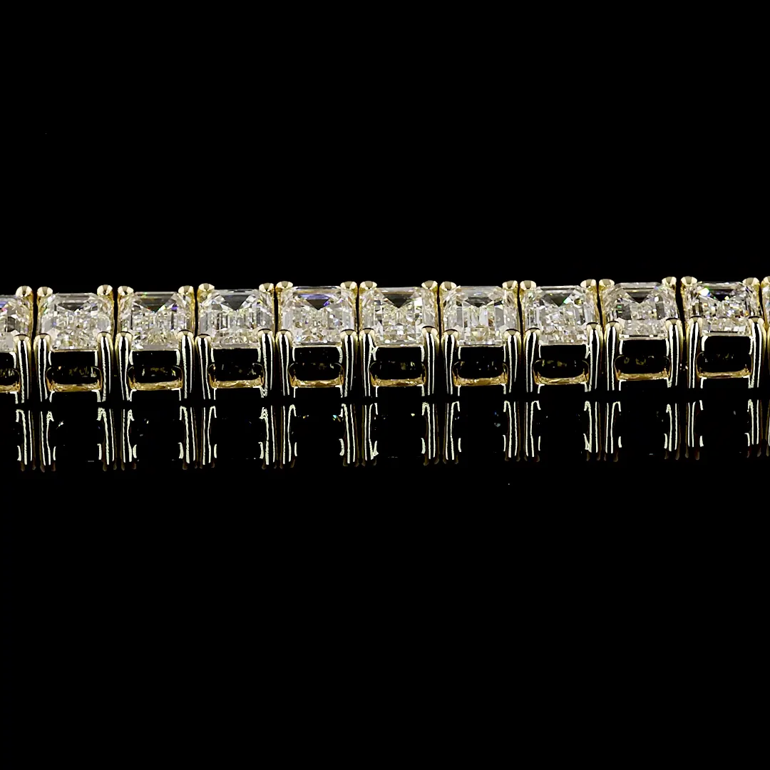 8.17 Cts 14k Yellow Gold Emerald Shape Tennis Bracelet - Image 4
