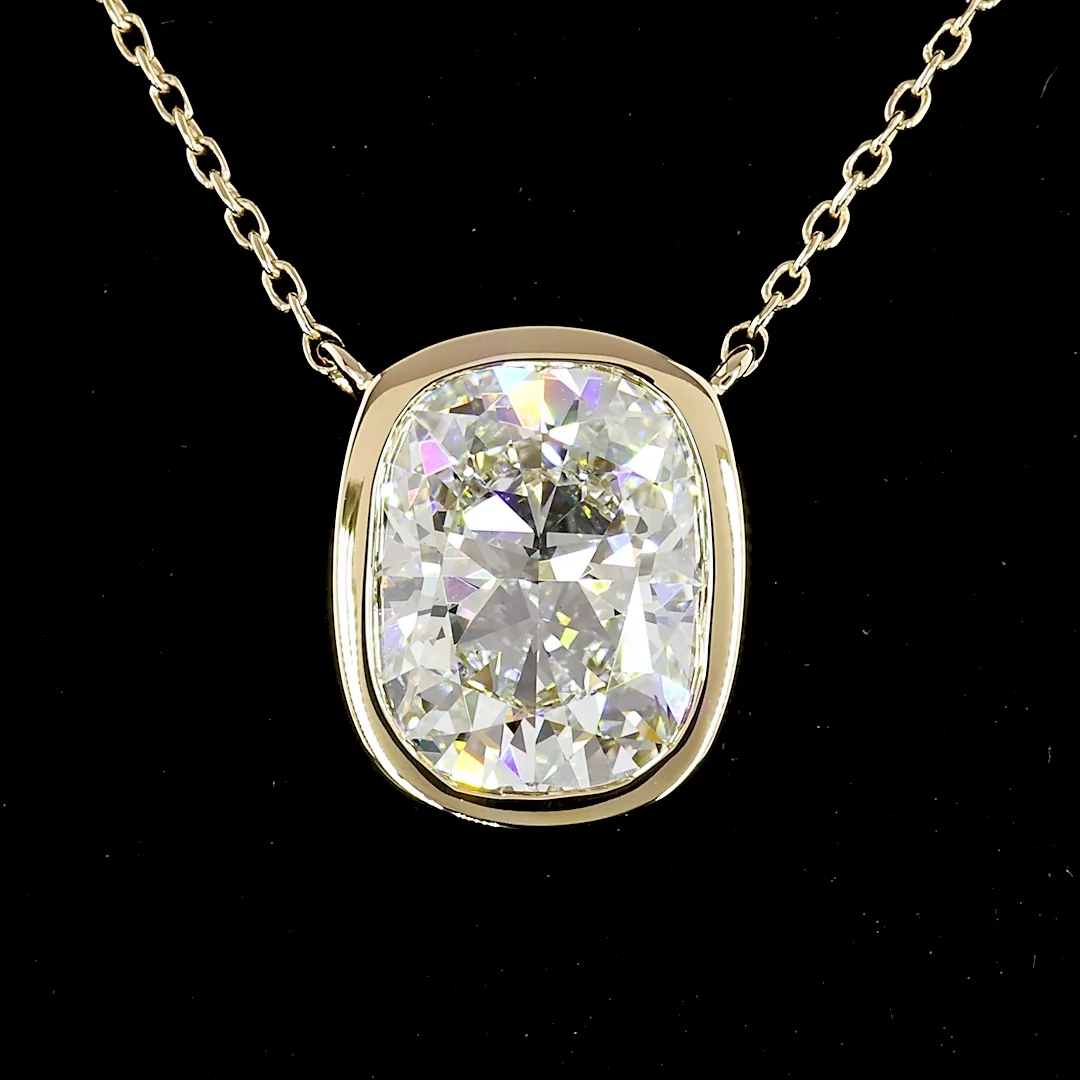 2.15 Cts 14k Yellow Gold Cushion Modified Shape Solitaire Pendant - Image 2