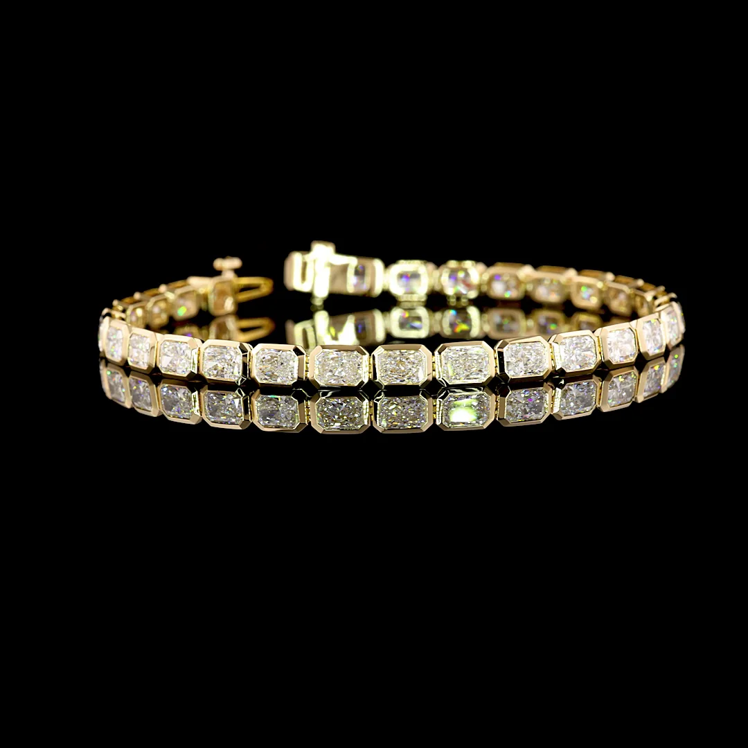 10.04 Cts 14k Yellow Gold Radiant Shape Tennis Bracelet - Video
