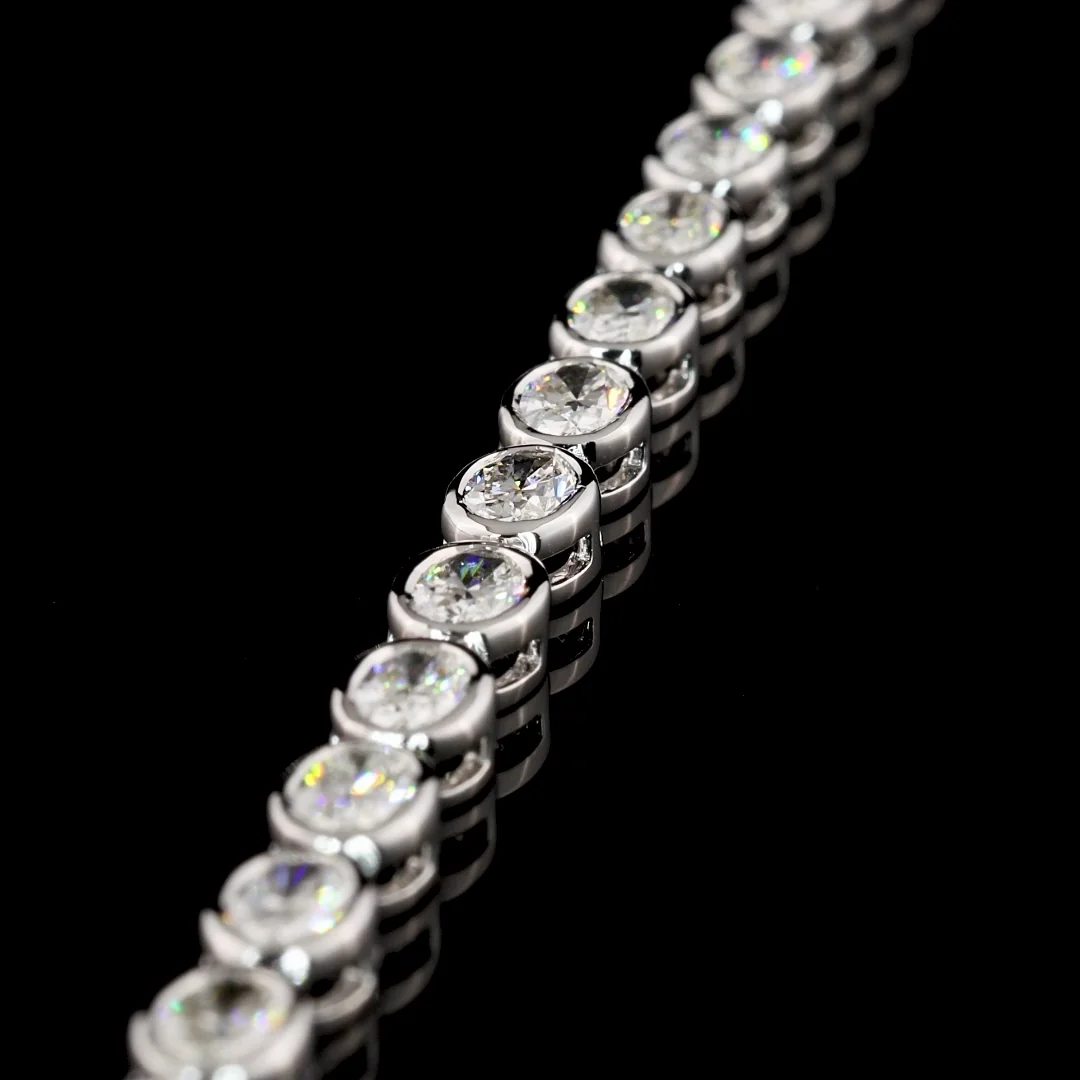 9.95 Cts 14k White Gold Oval Shape Tennis Necklace - Image 4