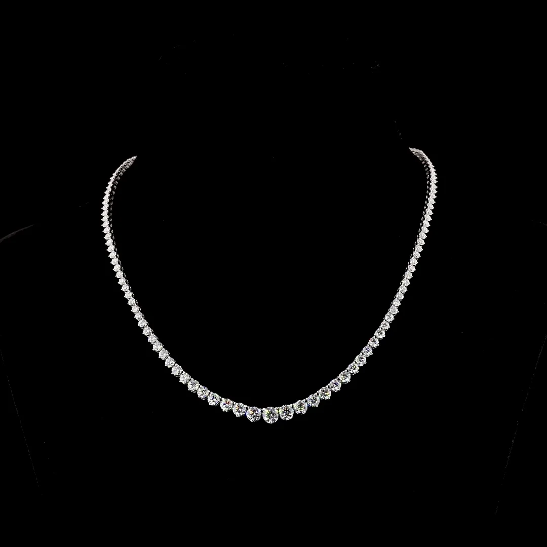 11.99 Cts 14k White Gold Round Shape Riviera Necklace - Video
