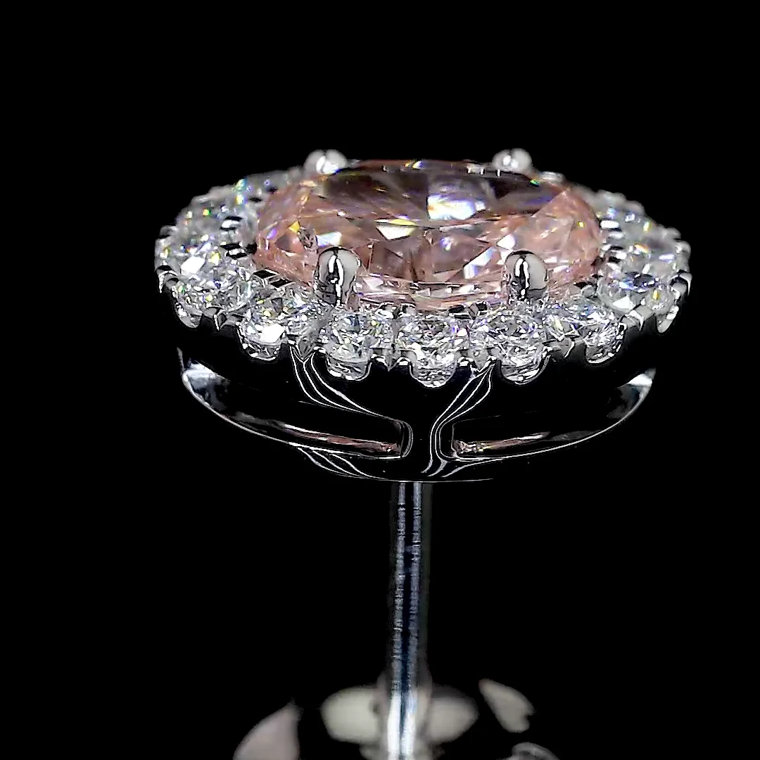 0.8 Cts 14k White Gold Oval Shape Halo Studs Earring - Image 4