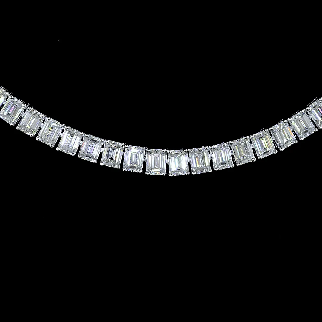 11.15 Cts 14k White Gold Emerald Shape Tennis Necklace - Image 3