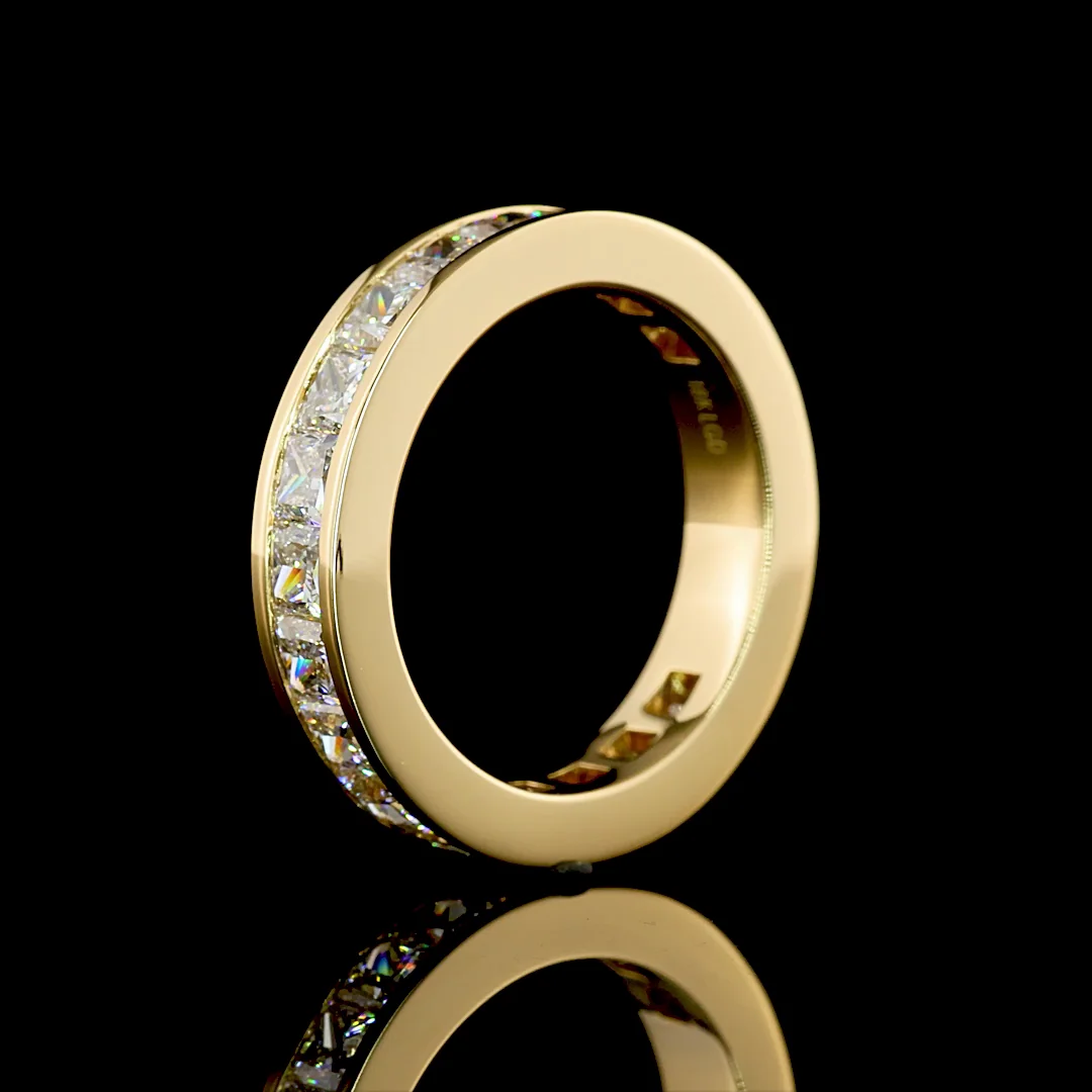 2.59 Cts 18k Yellow Gold Princess Shape 3/4 Band Eternity Band - Image 4