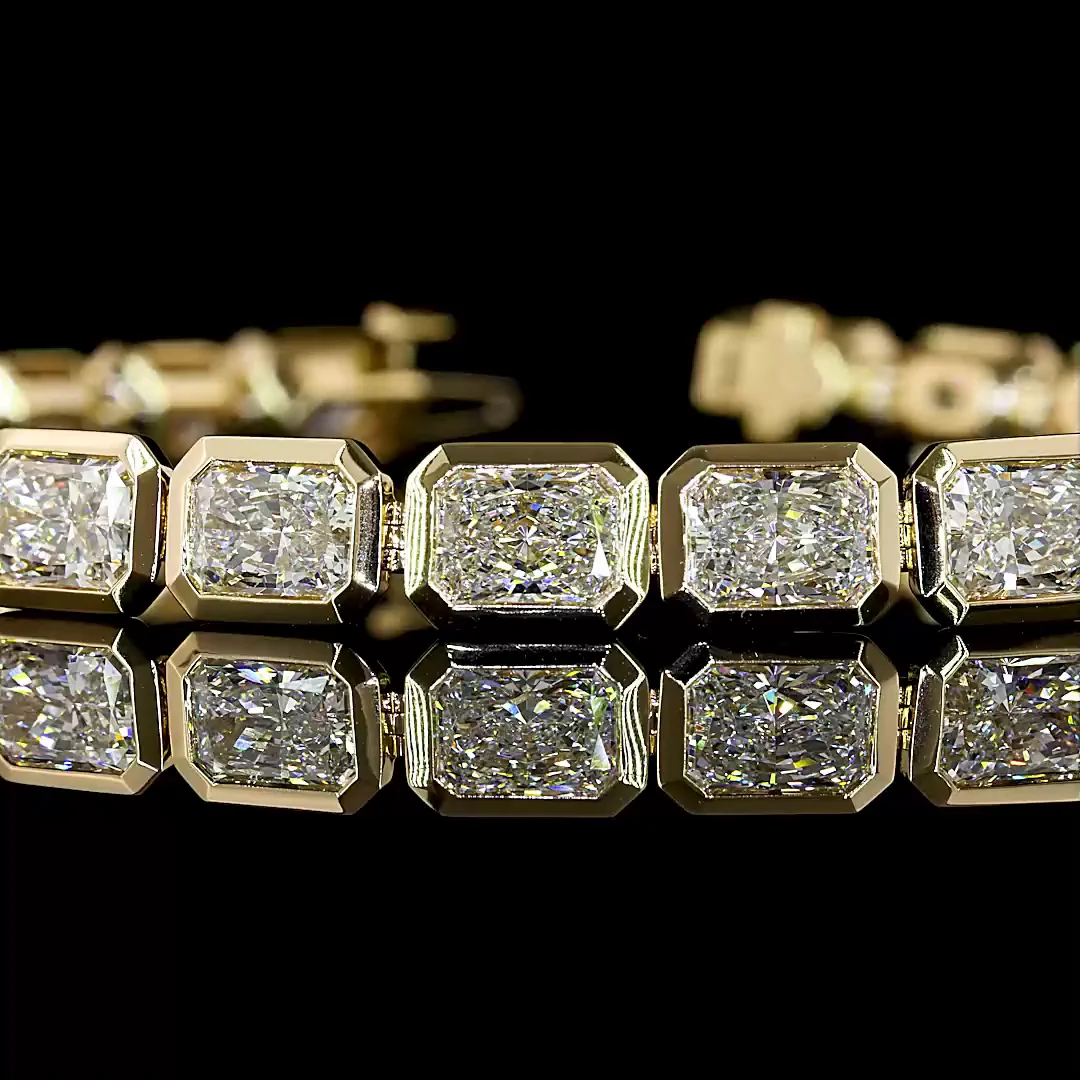 17.34 Cts 14k Yellow Gold Radiant Shape Tennis Bracelet - Image 3