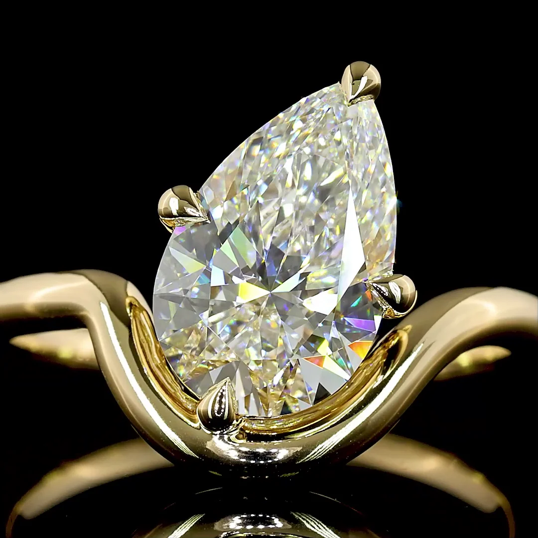 2.12 Cts 14k Yellow Gold Pear Shape Special Ring - Image 3