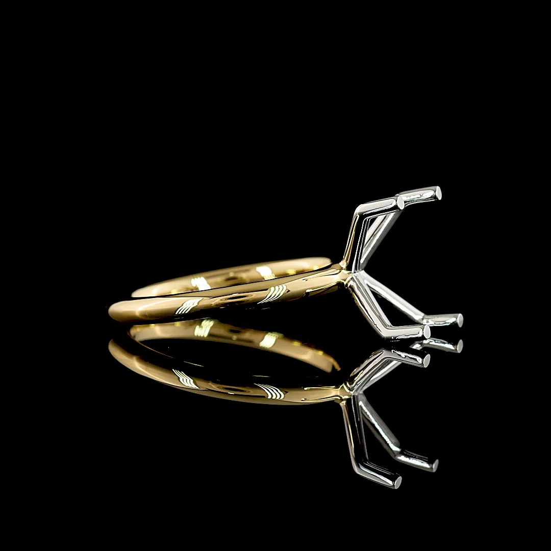 0 Cts 18k Yellow Gold - Platinum Shape Solitaire Ring - Image 3