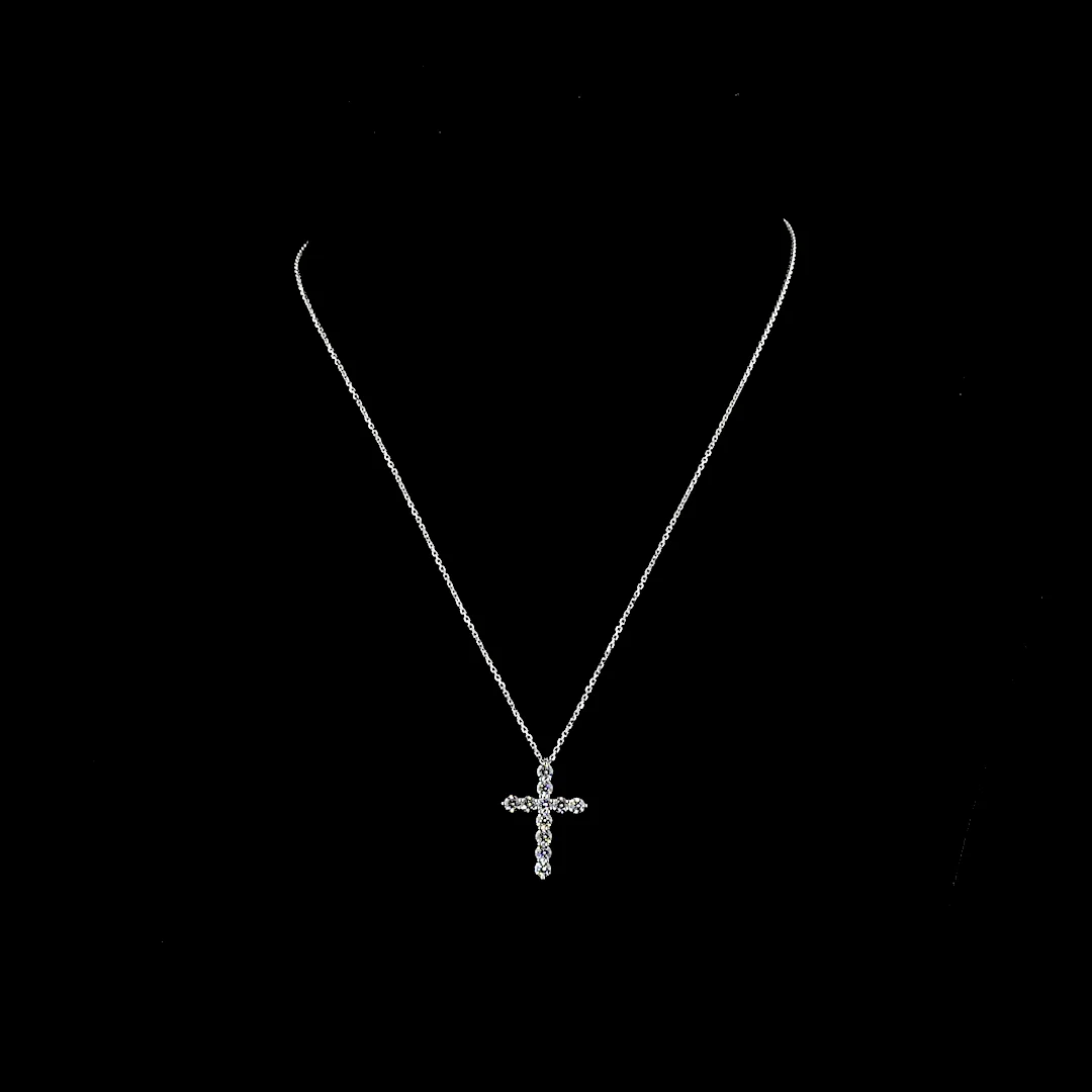 1.02 Cts 14k White Gold Round Shape Cross Pendant - Video