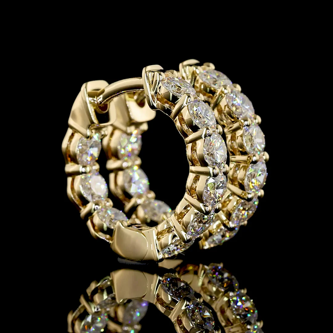 1.64 Cts 14k Yellow Gold Round Shape Huggies Earring - Video