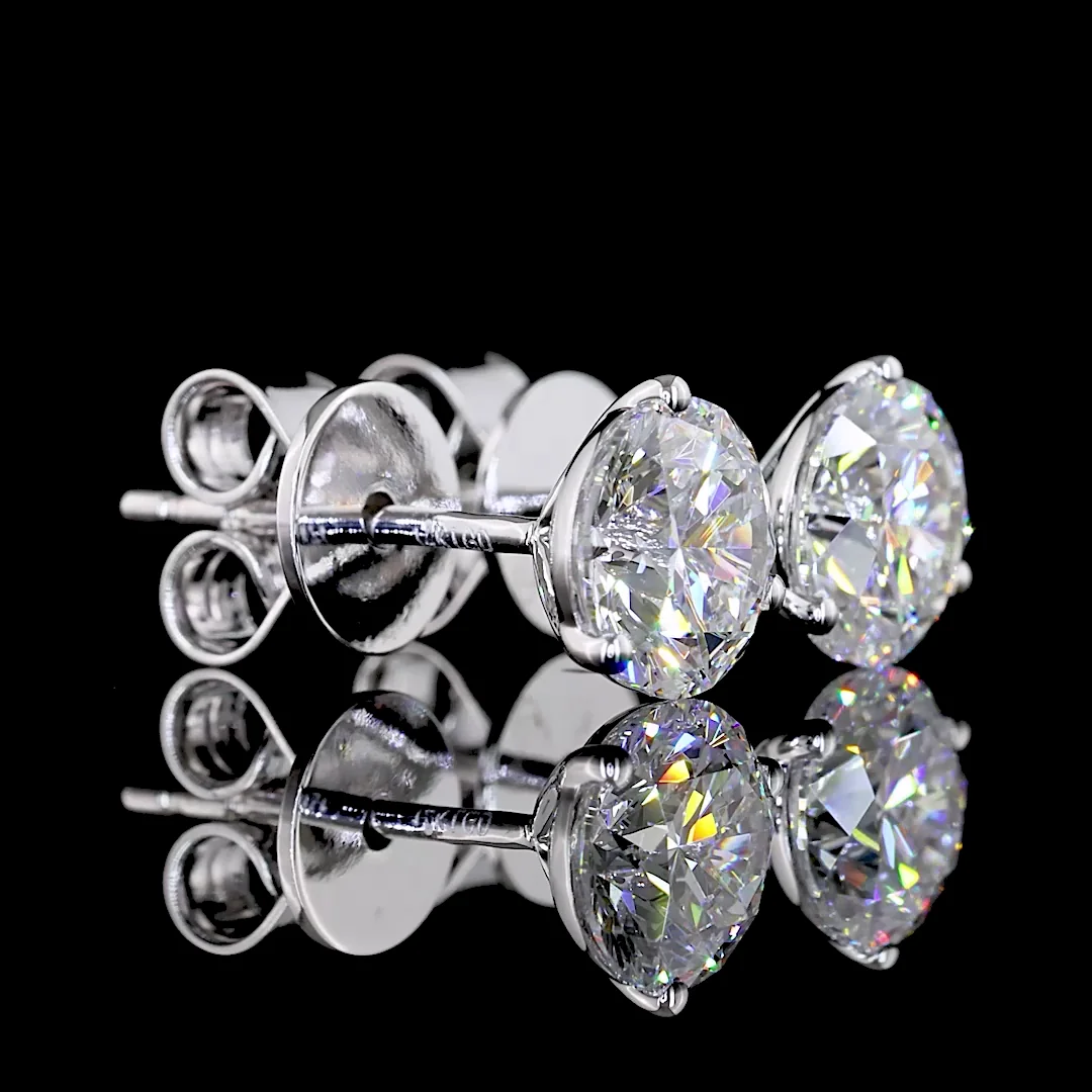 1.49 Cts 14k White Gold Round Shape Martini Earring - Video