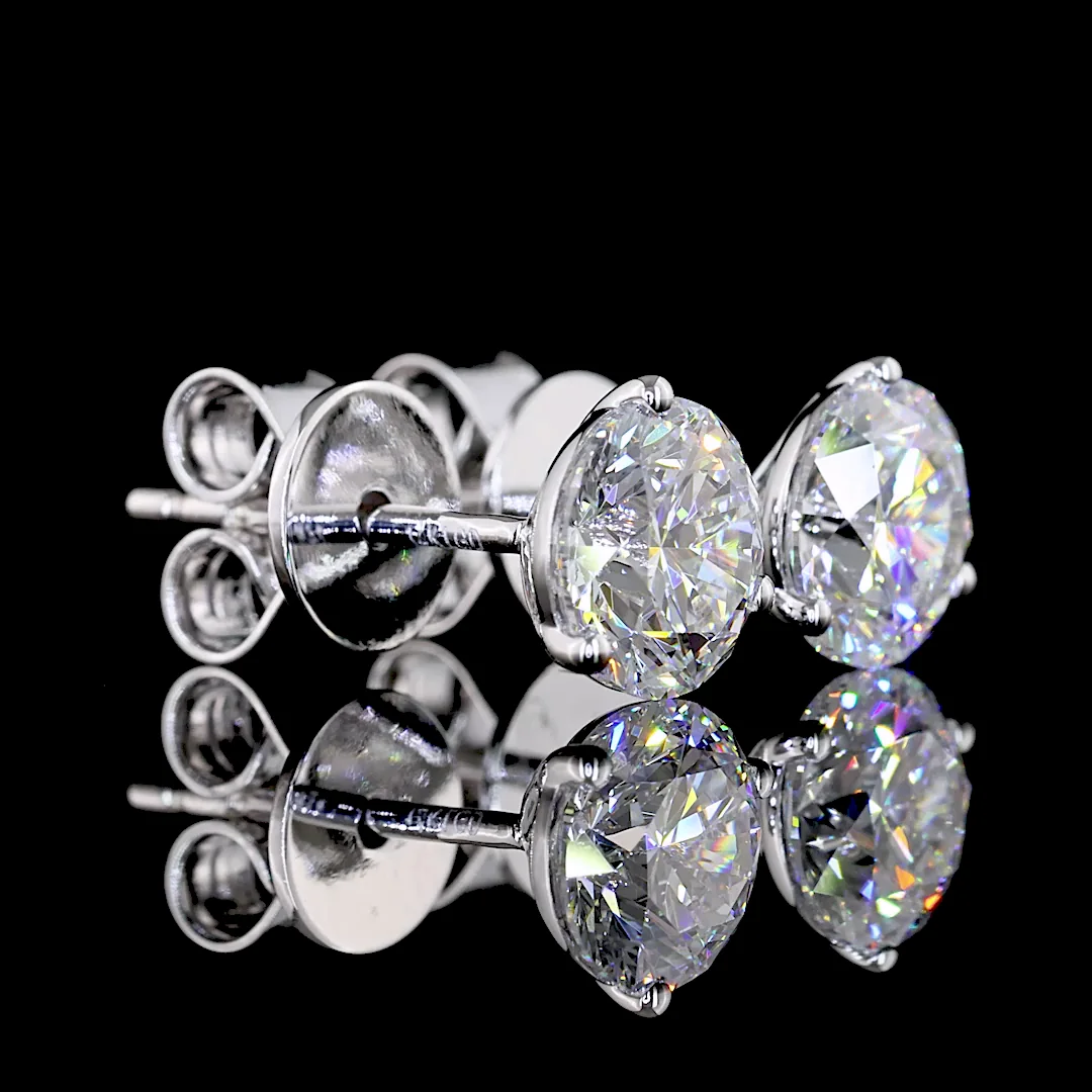 1.58 Cts 14k Yellow Gold Round Shape Martini Earring - Video