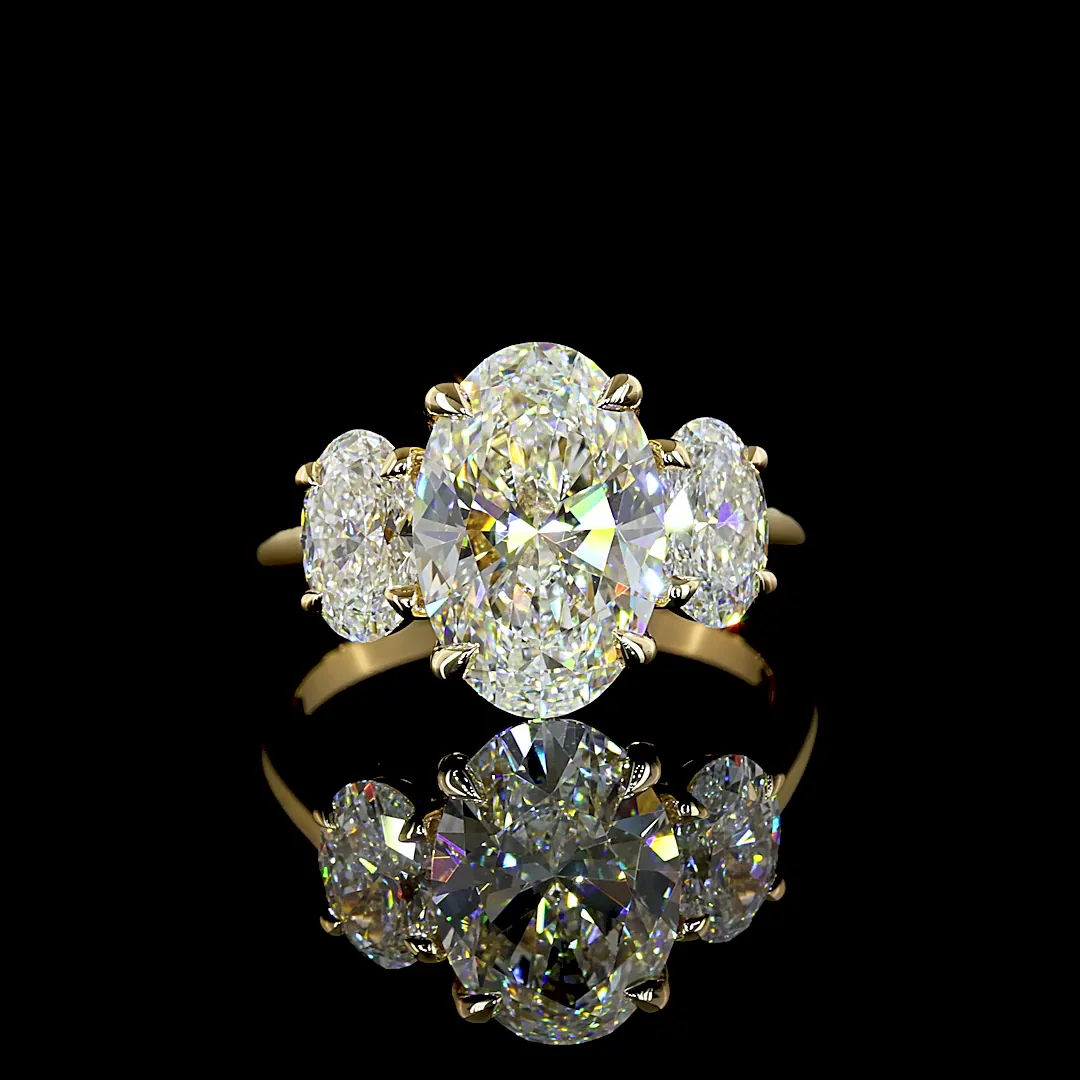 3.67 Cts 18k Yellow Gold Oval Shape 3 Stones Ring - Video