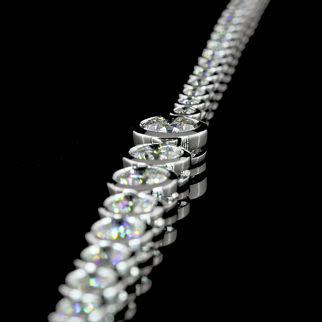 9.93 Cts 14k White Gold Round Shape Riviera Necklace - Image 4