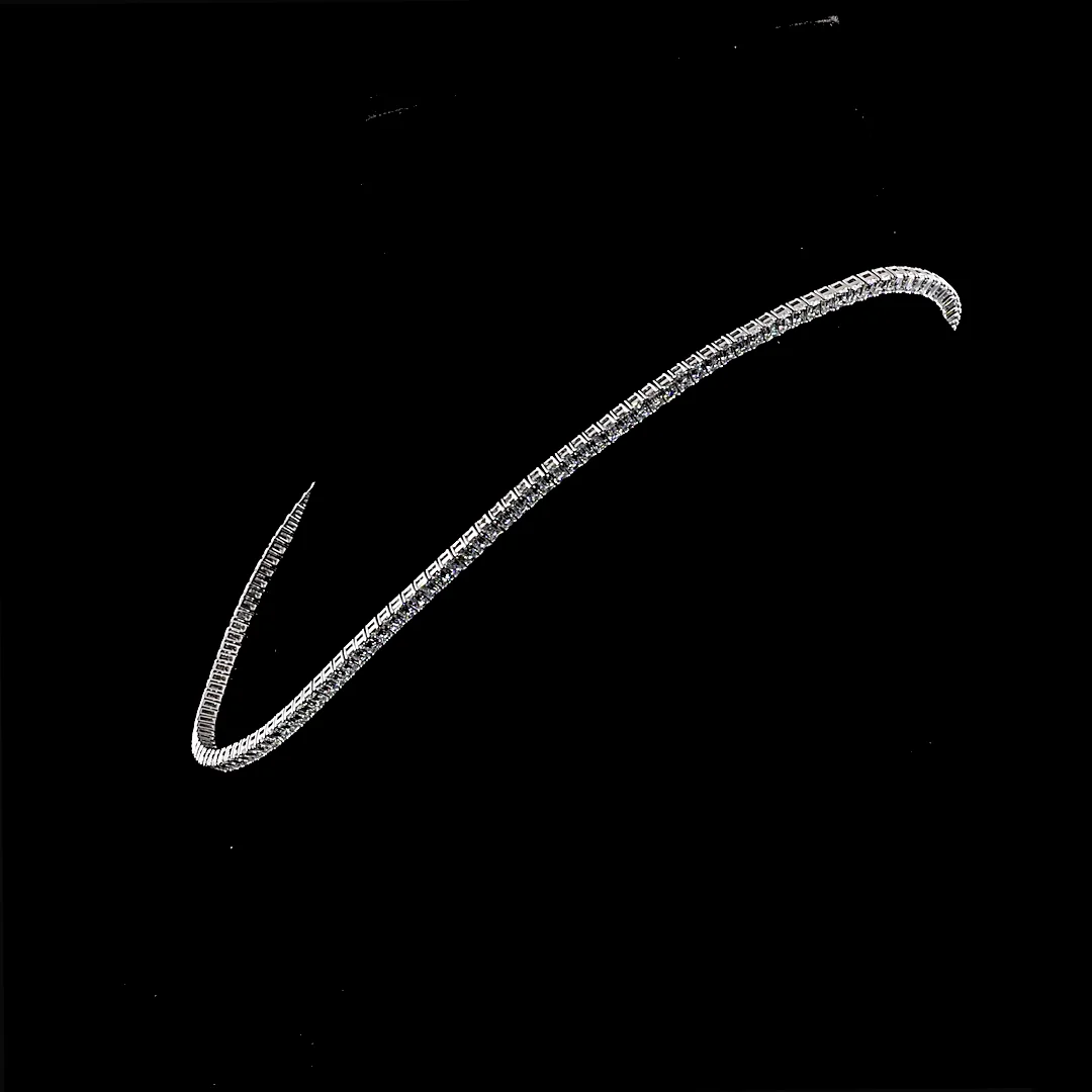 14.51 Cts 14k White Gold Emerald Shape Tennis Necklace - Image 2