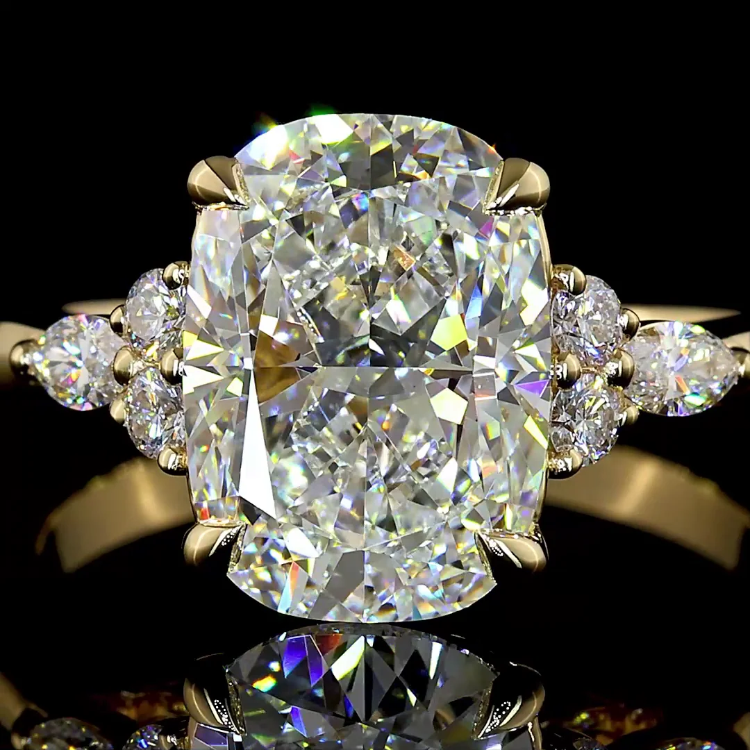 3.25 Cts 14k Yellow Gold Cushion Brilliant Shape Special Ring - Image 3