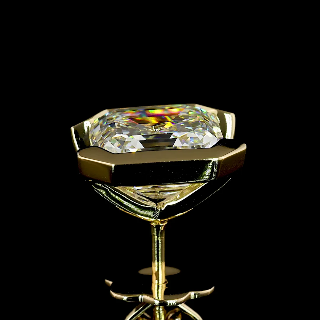 6.06 Cts 14k Yellow Gold Asscher Shape Studs Earring - Image 4