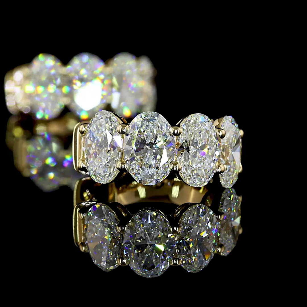 3.62 Cts 14k Yellow Gold Oval Shape Huggies Earring - Image 2