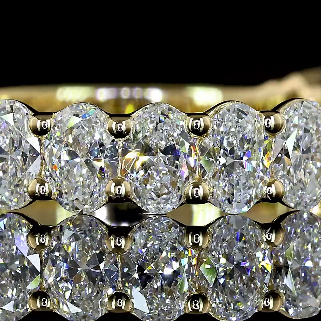 1.9 Cts 14k Yellow Gold Oval Shape 3/4 Band Eternity Band - Image 3