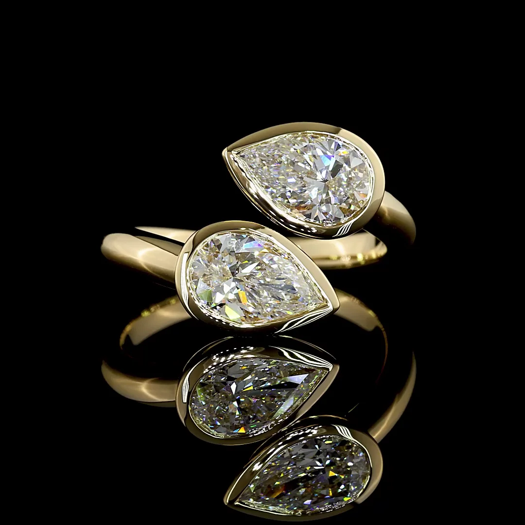 2.02 Cts 14k Yellow Gold Pear Shape Special Ring - Video