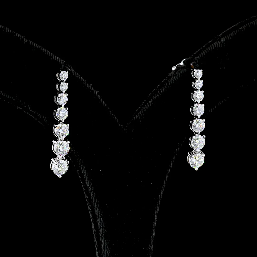 2.29 Cts 14k White Gold Round Shape Hanging Earring - Image 2