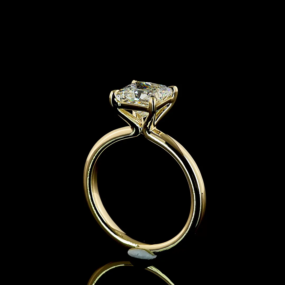 2.06 Cts 14k Yellow Gold Princess Shape Solitaire Ring - Image 2