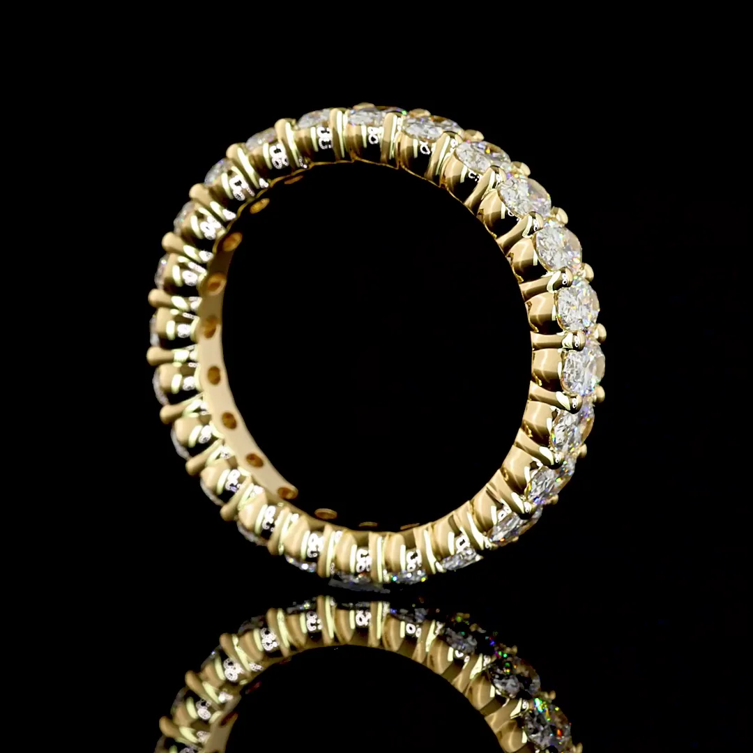 2.52 Cts 18k Yellow Gold Oval Shape Eternity Band Eternity Band - Image 2