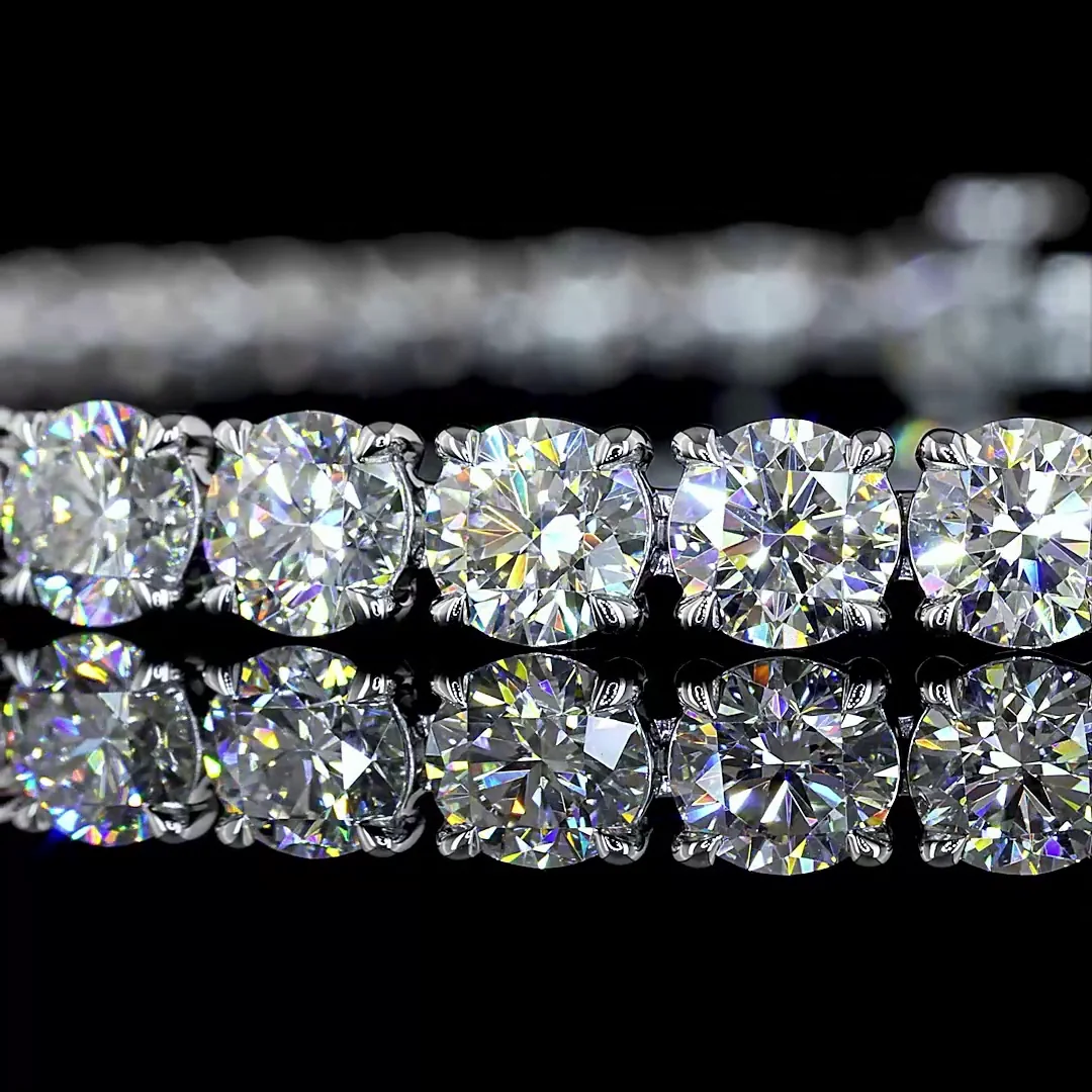 11.99 Cts 14k White Gold Round Shape Tennis Bracelet - Image 2