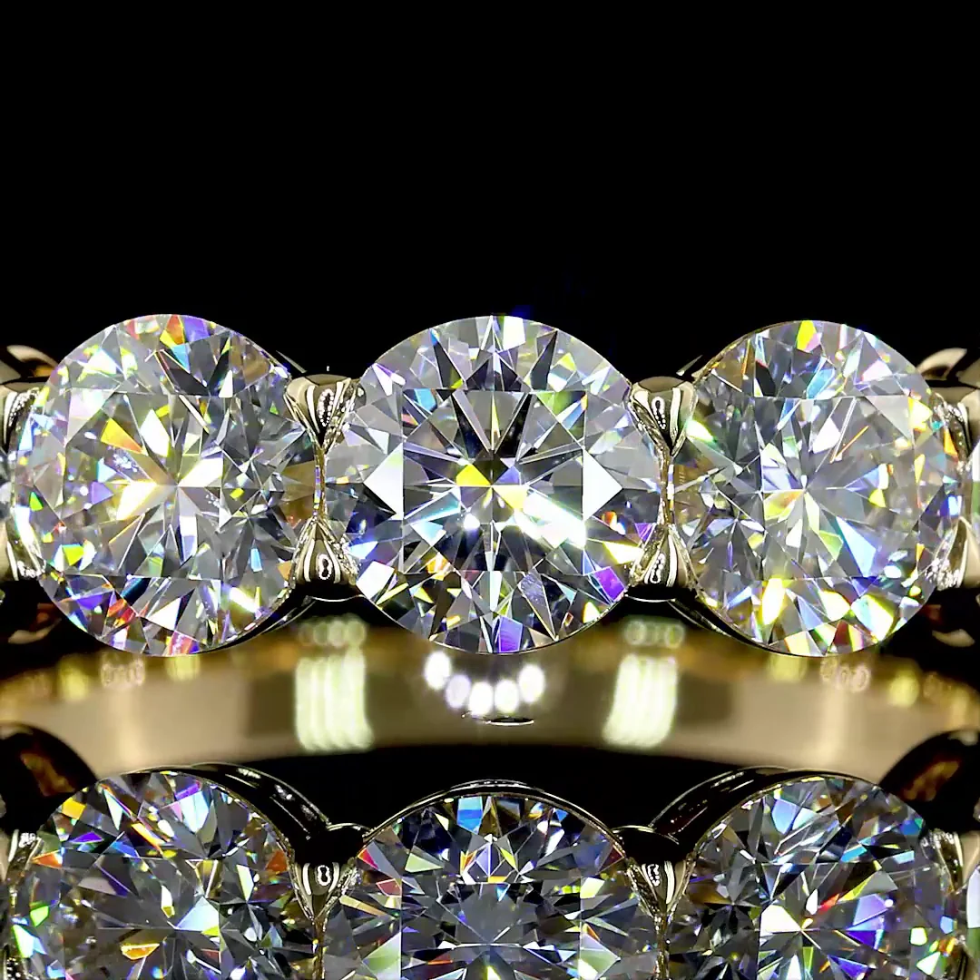 4.02 Cts 14k Yellow Gold Round Shape 7 Stones Eternity Band - Image 3