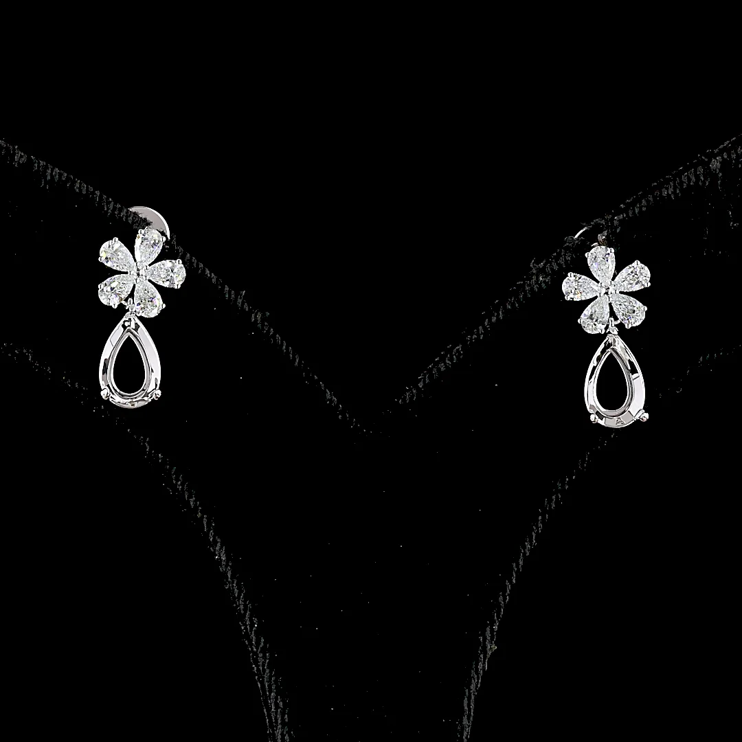 0.75 Cts 18k White Gold Pear Shape Hanging Earring - Video