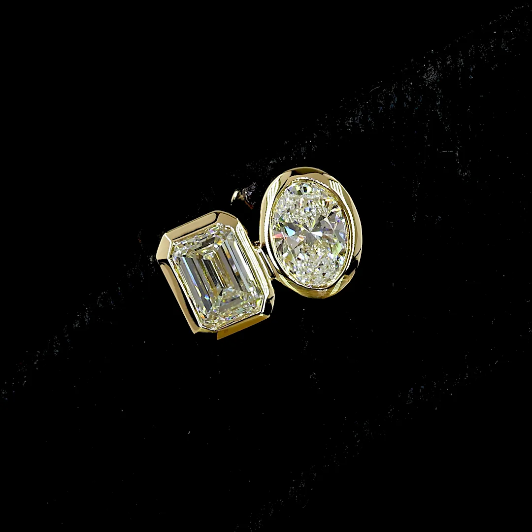 1.92 Cts 14k Yellow Gold Mix Shape Studs Earring - Image 3