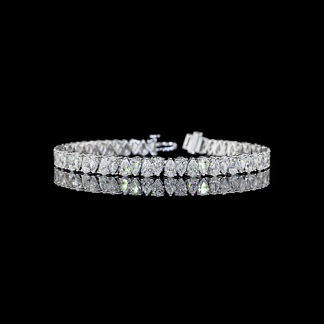 11 Cts 14k White Gold Pear Shape Tennis Bracelet - Video