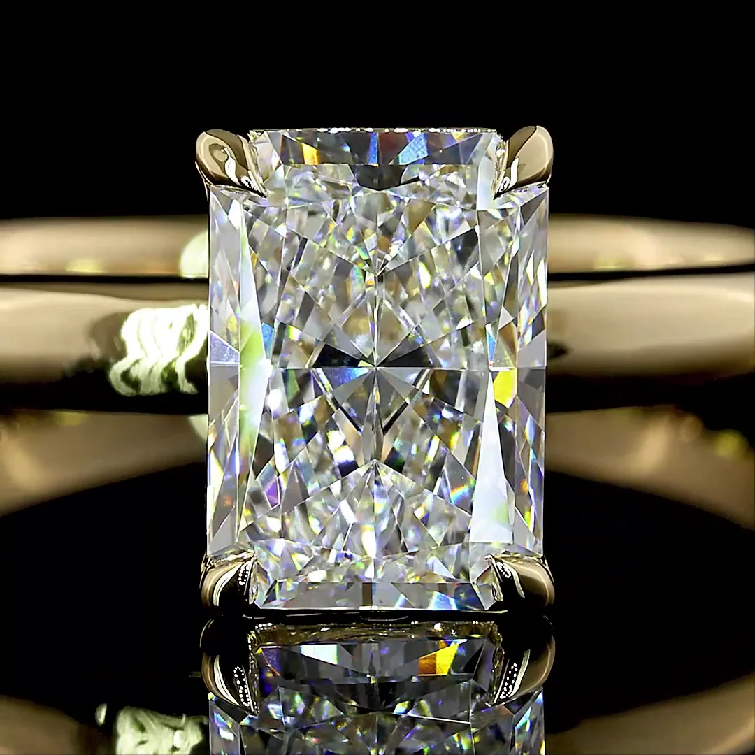 1.59 Cts 14k Yellow Gold Radiant Shape Solitaire Ring - Image 3