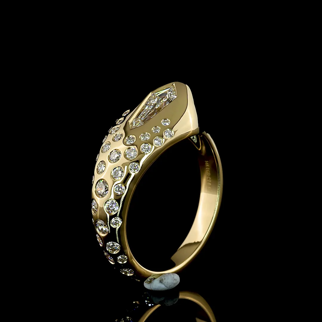 0.98 Cts 14k Yellow Gold Mix Shape Special Ring - Image 4