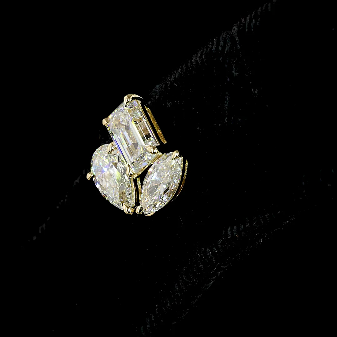 2.94 Cts 14k Yellow Gold Mix Shape Studs Earring - Image 4