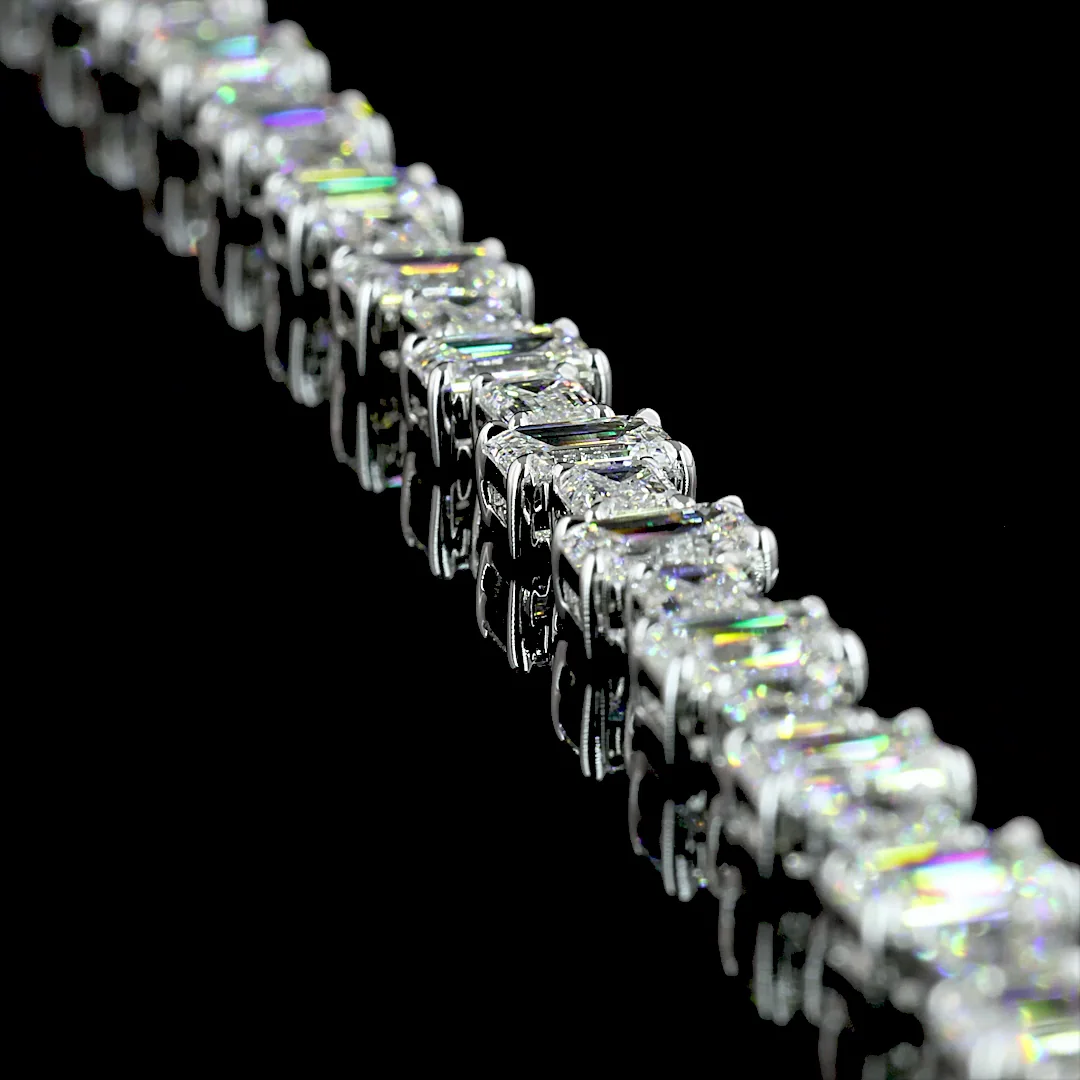 36.11 Cts 14k White Gold Emerald Shape Station Necklace - Image 2