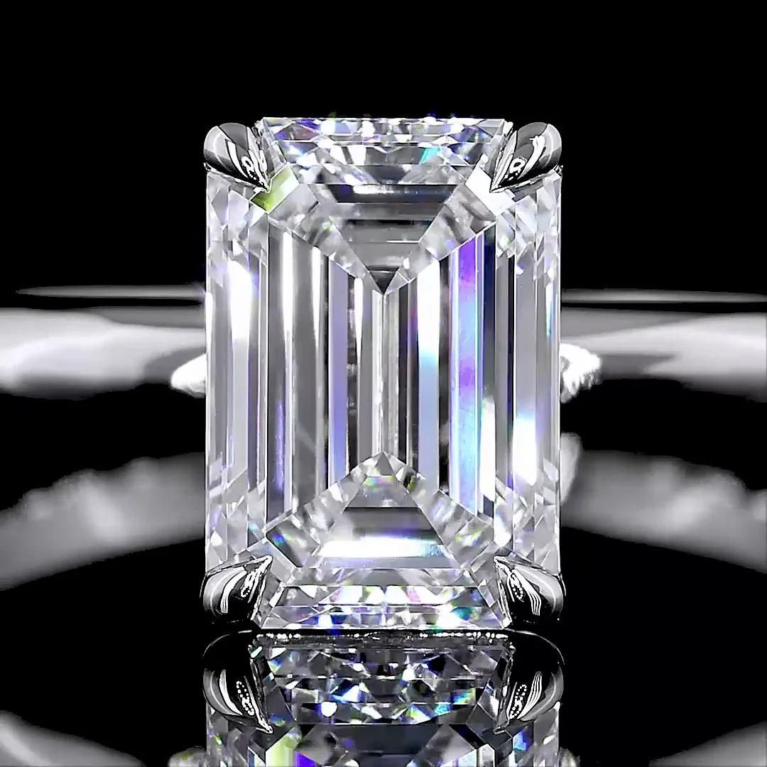 2.03 Cts 14k White Gold Emerald Shape Solitaire Ring - Image 3