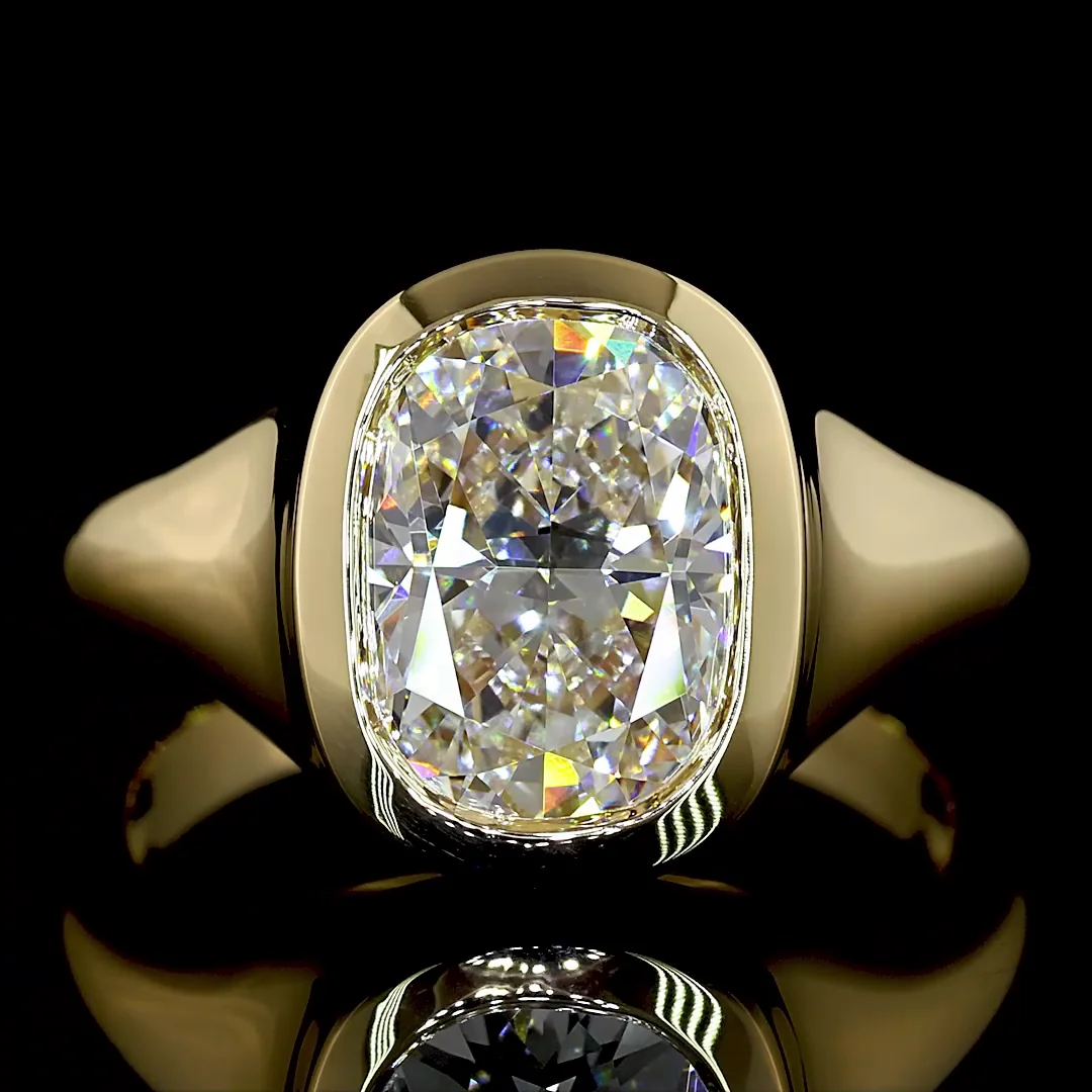 3.01 Cts 14k Yellow Gold Cushion Brilliant Shape Solitaire Ring - Image 3