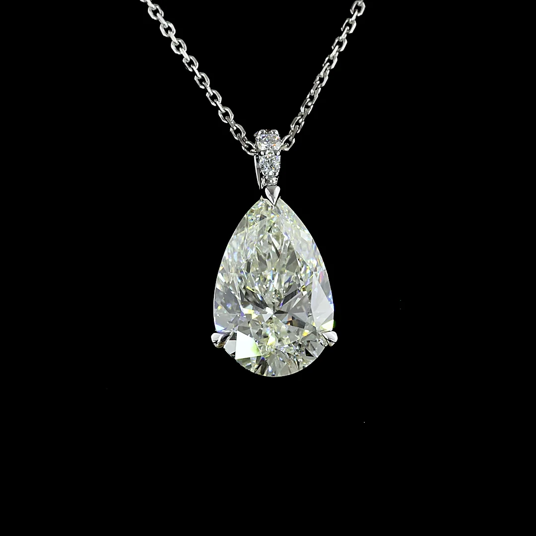 4.07 Cts 14k White Gold Pear Shape Pendant Pendant - Image 3