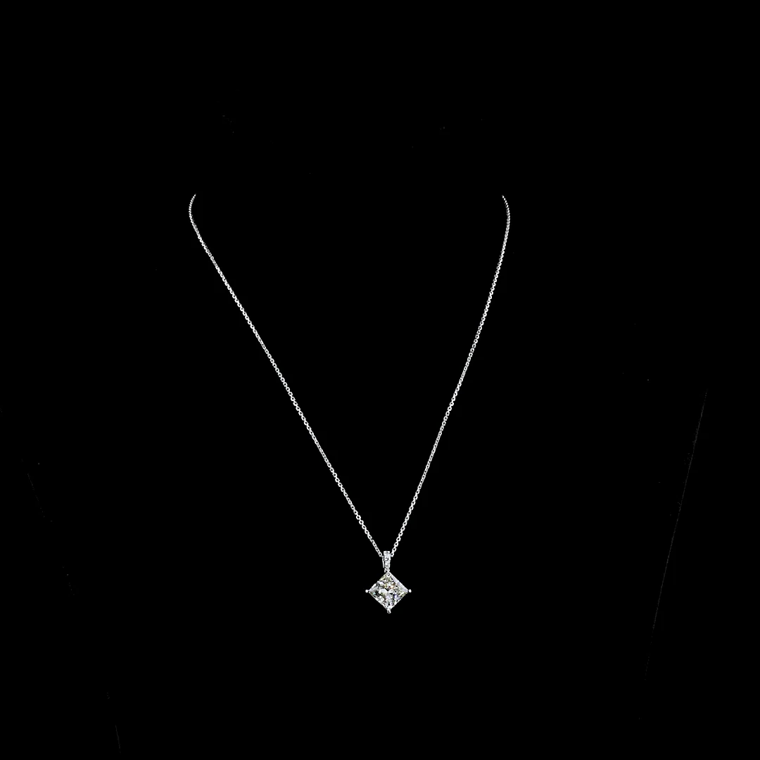 3.13 Cts 14k White Gold Princess Shape Pendant Pendant - Video