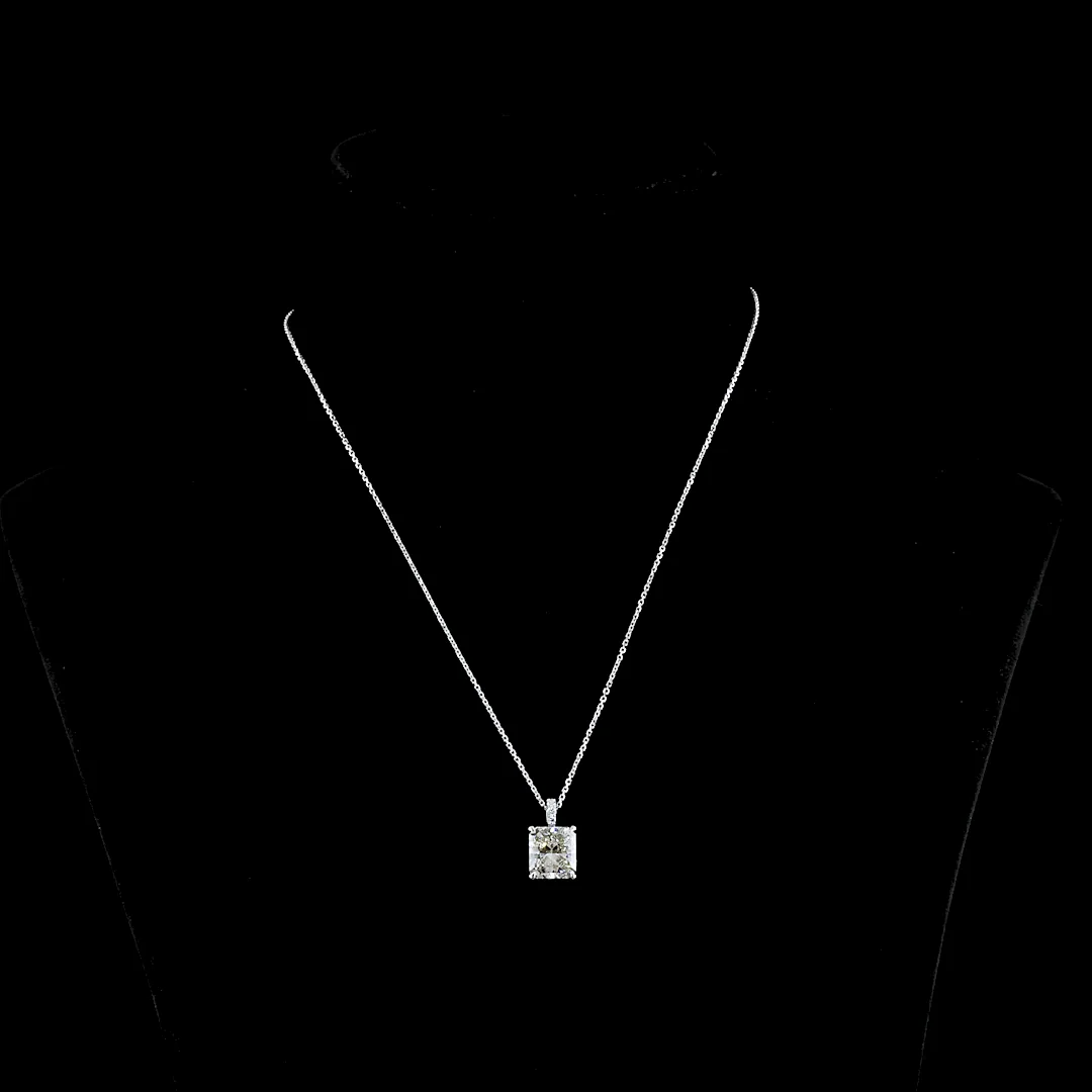 4.1 Cts 14k White Gold Radiant Shape Pendant Pendant - Video