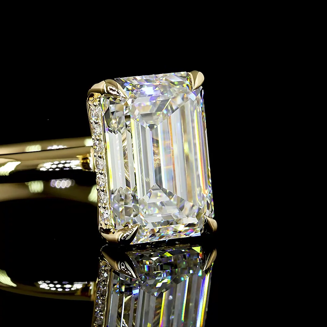 5.26 Cts 14k Yellow Gold Emerald Shape Hidden Halo Ring - Image 3