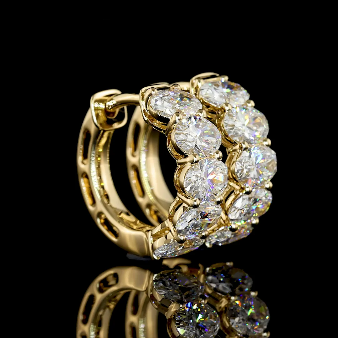 1.99 Cts 14k Yellow Gold Oval Shape Huggies Earring - Video