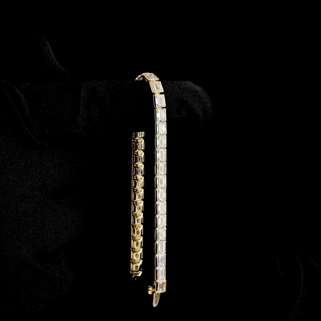 11.82 Cts 14k Yellow Gold Emerald Shape Tennis Bracelet - Image 3