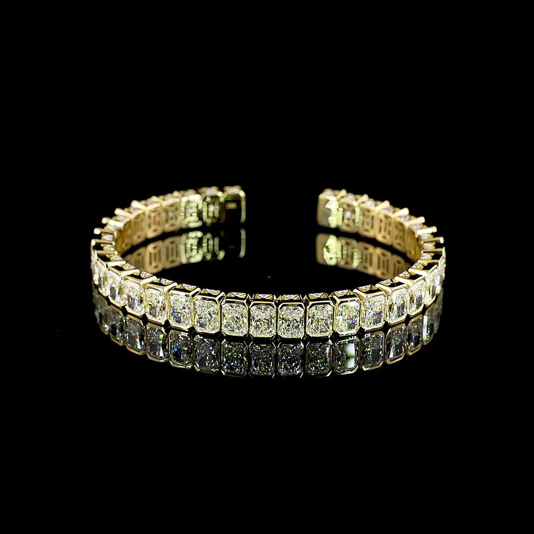 21.87 Cts 18k Yellow Gold Mix Shape Bangles Bracelet - Image 2