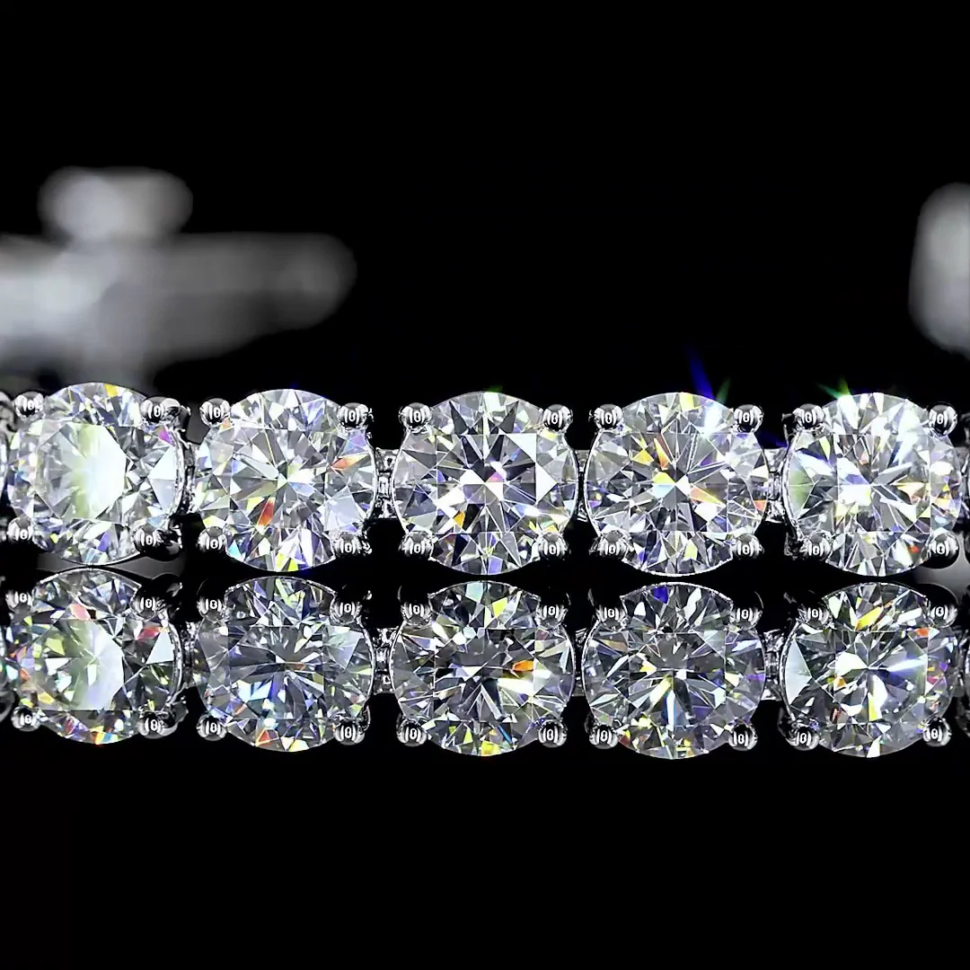 8.93 Cts 14k White Gold Round Shape Tennis Bracelet - Image 2