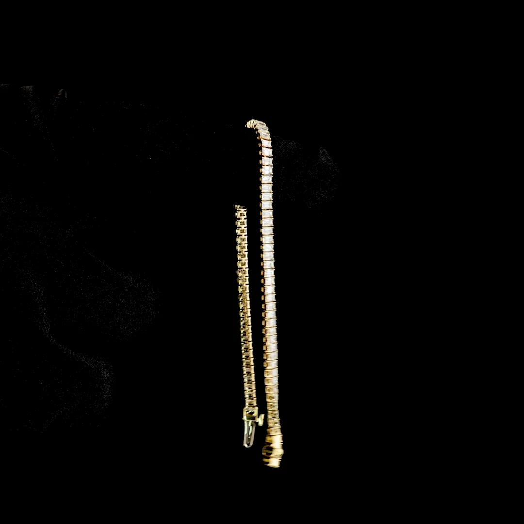 3.88 Cts 14k Yellow Gold Emerald Shape Tennis Bracelet - Image 3