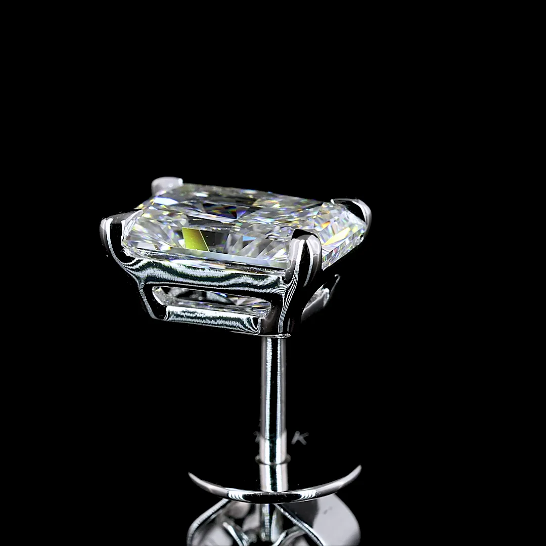 1.91 Cts 14k White Gold Radiant Shape Studs Earring - Image 2