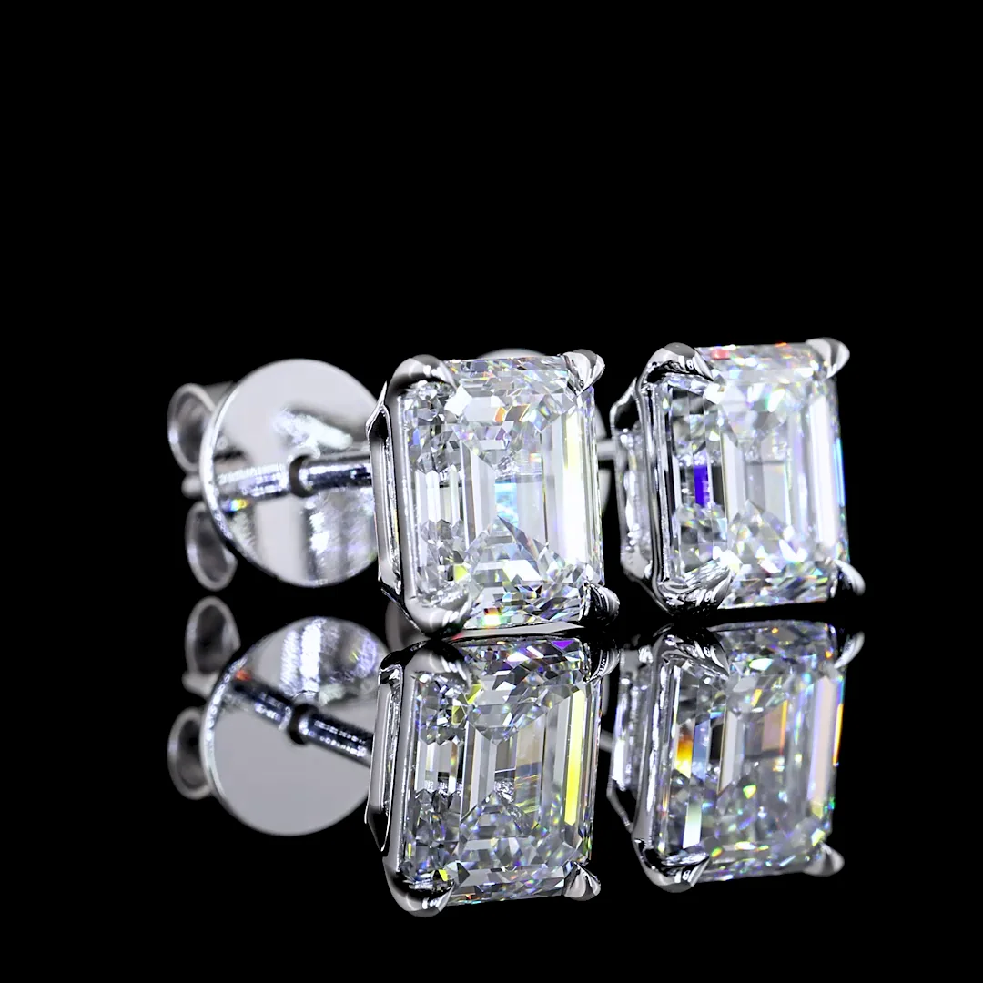 1.82 Cts 14k White Gold Emerald Shape Studs Earring - Video