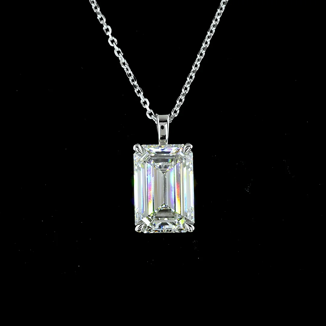 4.01 Cts 14k White Gold Emerald Shape Solitaire Pendant - Image 3